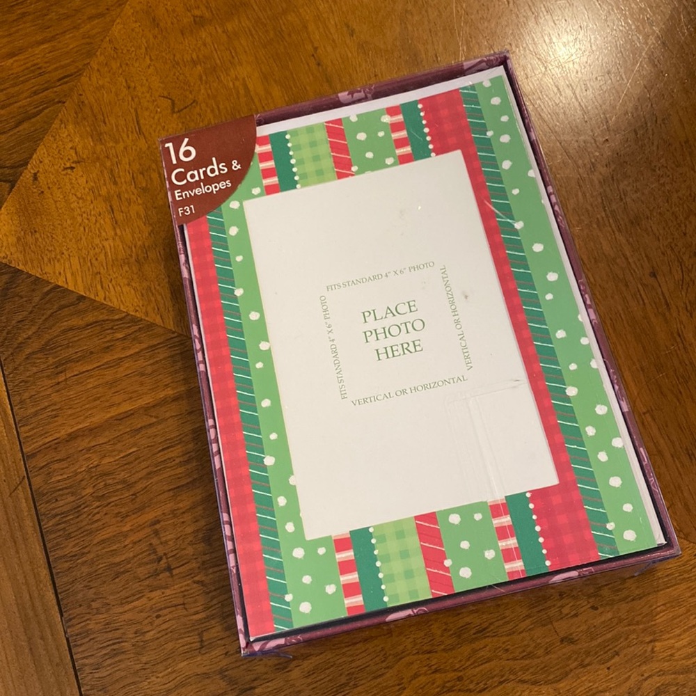 Holiday 4x6” photo cards+envelopes. 5 boxes of 16=80. New! Seasons Greetings!